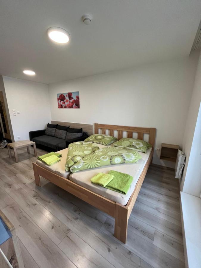 Podhájska Apartman Paula 2 מראה חיצוני תמונה
