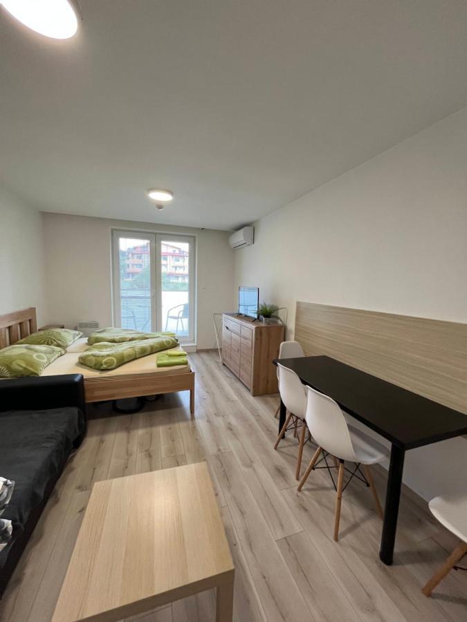Podhájska Apartman Paula 2 מראה חיצוני תמונה