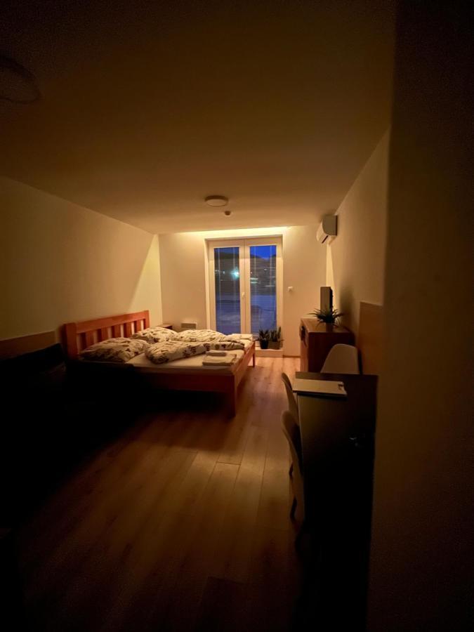 Podhájska Apartman Paula 2 מראה חיצוני תמונה
