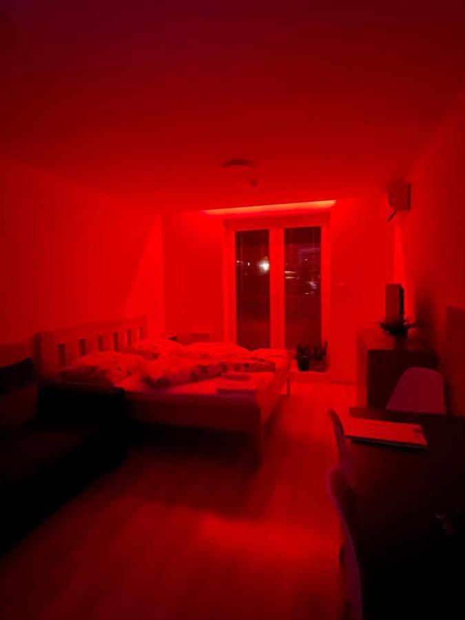 Podhájska Apartman Paula 2 מראה חיצוני תמונה
